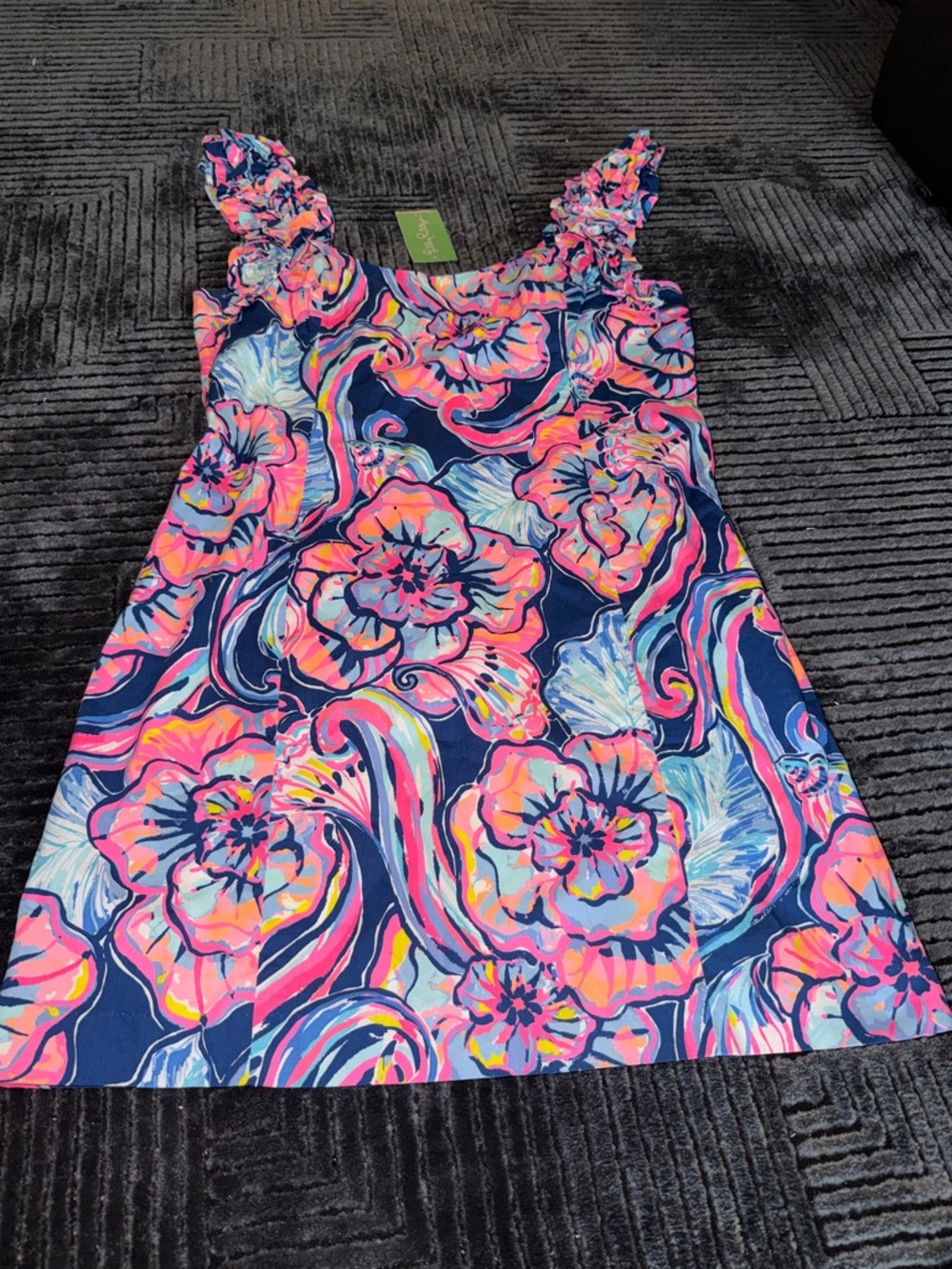 Lilly Pulitzer stretch Dress with Pink & Blue Floral Print